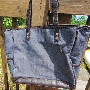 Thirty One 31 ThirtyOne  Cindy zipper Tote - navy with brown accent